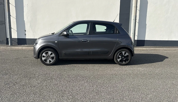 location-RENAULT-Avon-roadstr
