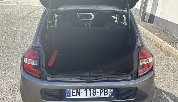 location-RENAULT-Avon-roadstr