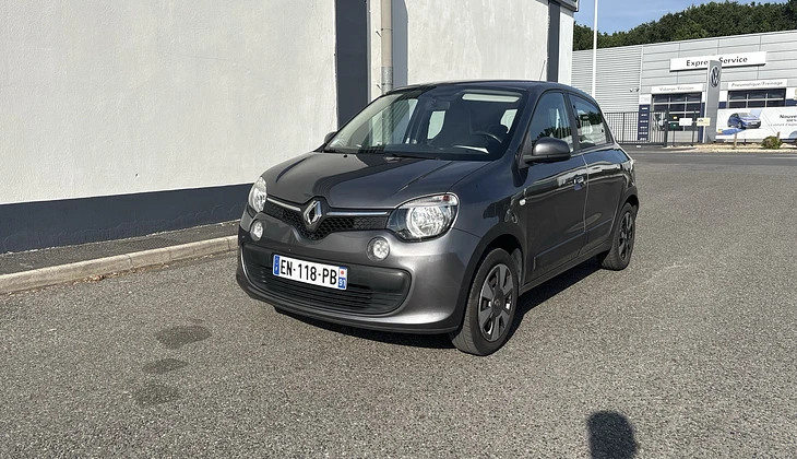 location-RENAULT-Avon-roadstr