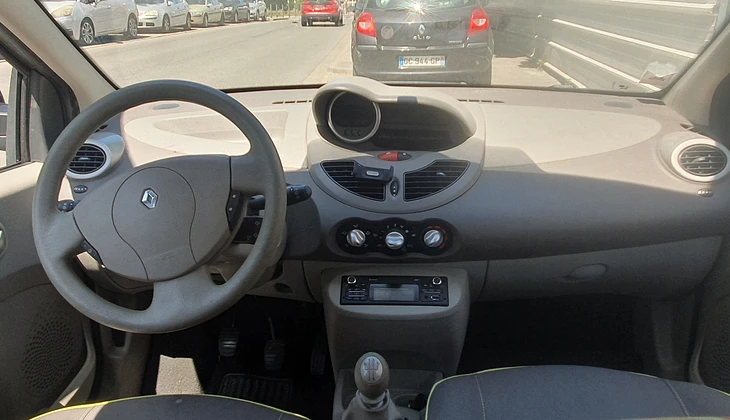 location-RENAULT-Noisy-le-Sec-roadstr