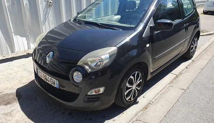 location-RENAULT-Noisy-le-Sec-roadstr