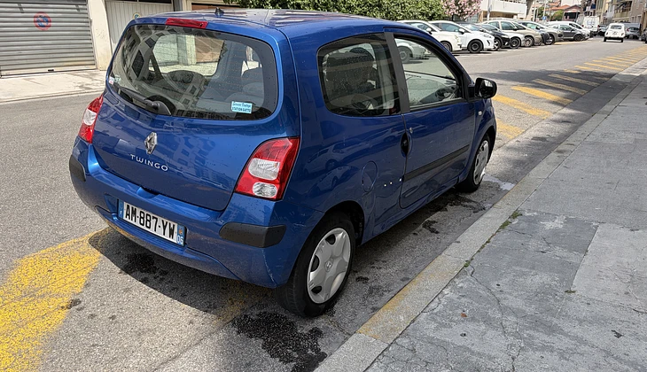 location-RENAULT-Nice-roadstr