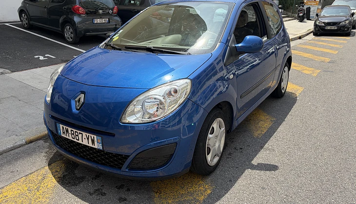 location-RENAULT-Nice-roadstr