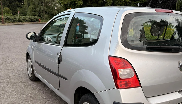 location-RENAULT-Thionville-roadstr