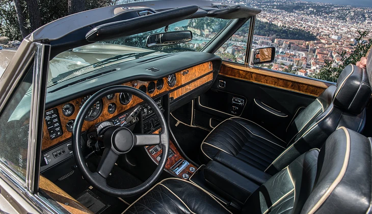 location-ROLLS ROYCE-Nice-roadstr