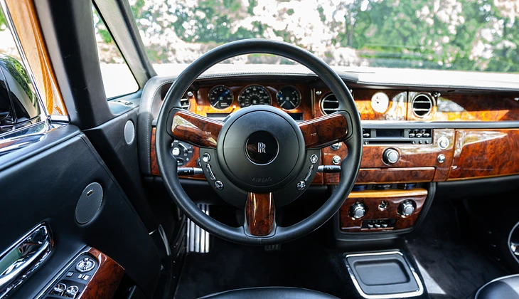 location-ROLLS ROYCE-Courbevoie-roadstr
