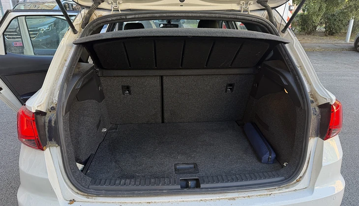 location-SEAT-Marseille-roadstr