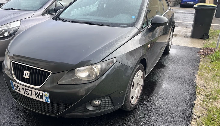 location-SEAT-Saint-Aubin-lès-Elbeuf-roadstr
