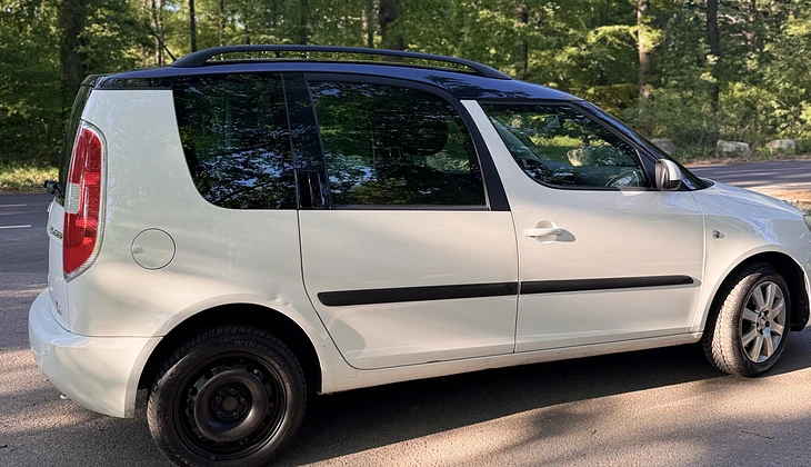 location-SKODA-Saint-Germain-en-Laye-roadstr