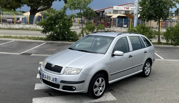 location-SKODA-Narbonne-roadstr