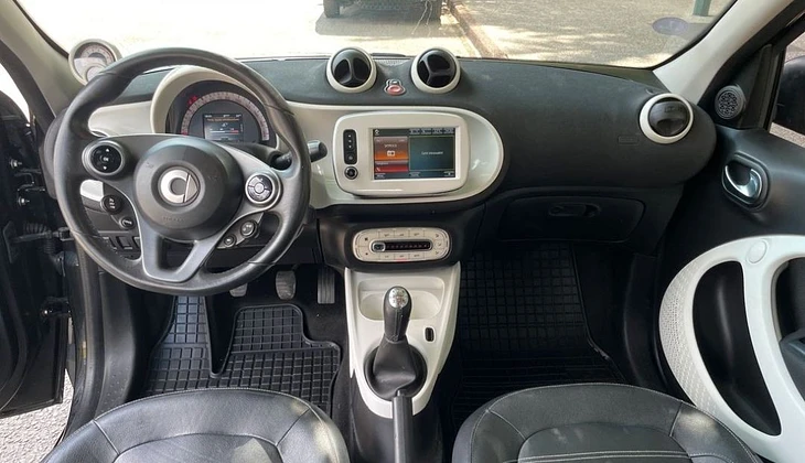 location-SMART-Rosny-sous-Bois-roadstr