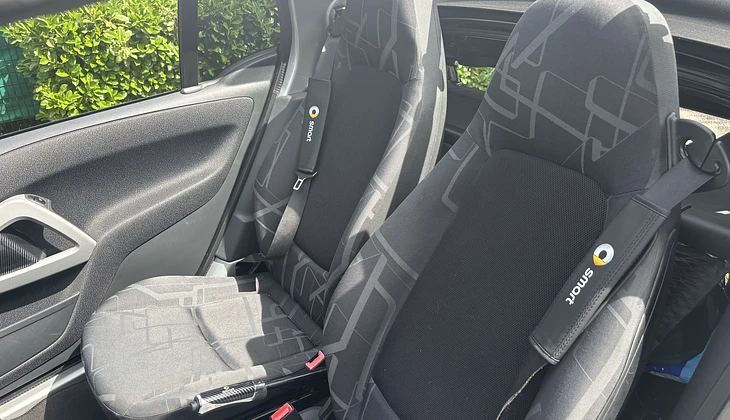 location-SMART-Rillieux-la-Pape-roadstr