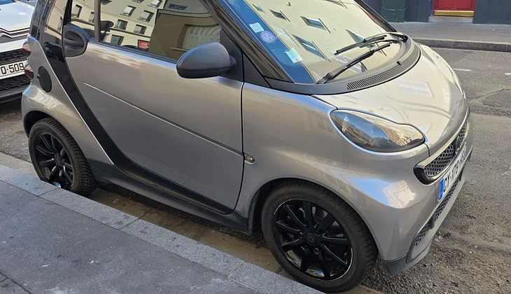 location-SMART-Clichy-roadstr