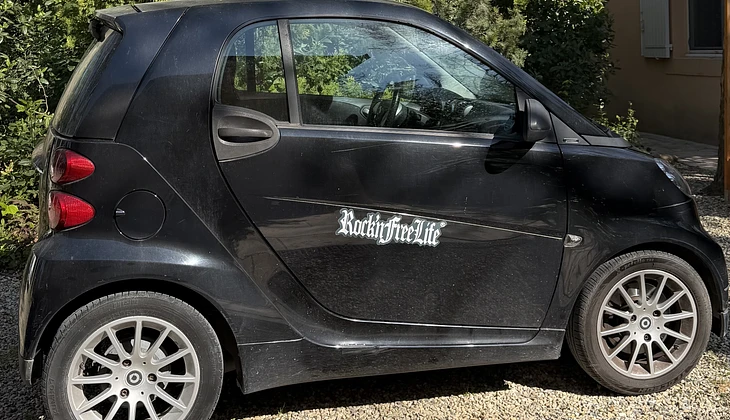 location-SMART-Le Pontet-roadstr