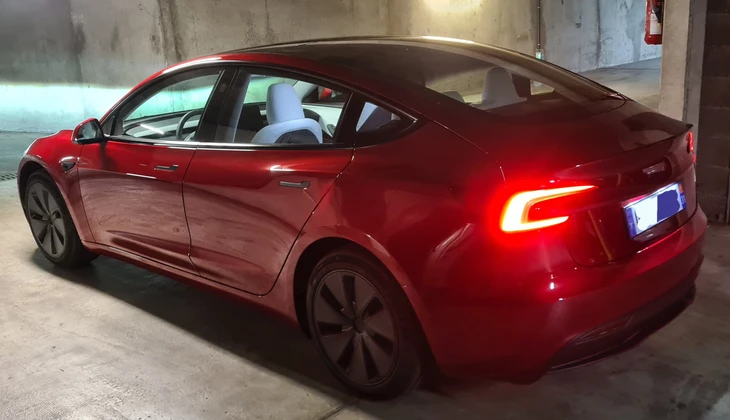 location-TESLA-Portet-sur-Garonne-roadstr