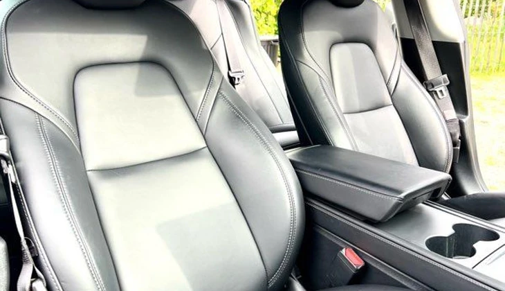 location-TESLA-Châtellerault-roadstr
