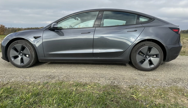 location-TESLA-Balma-roadstr