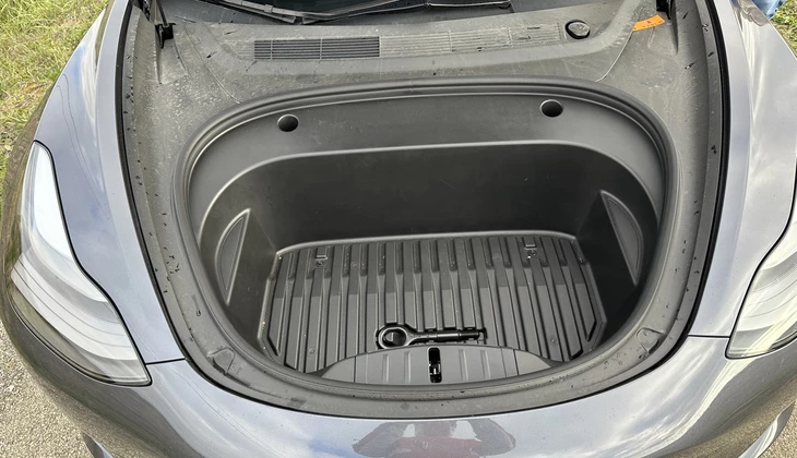 location-TESLA-Balma-roadstr