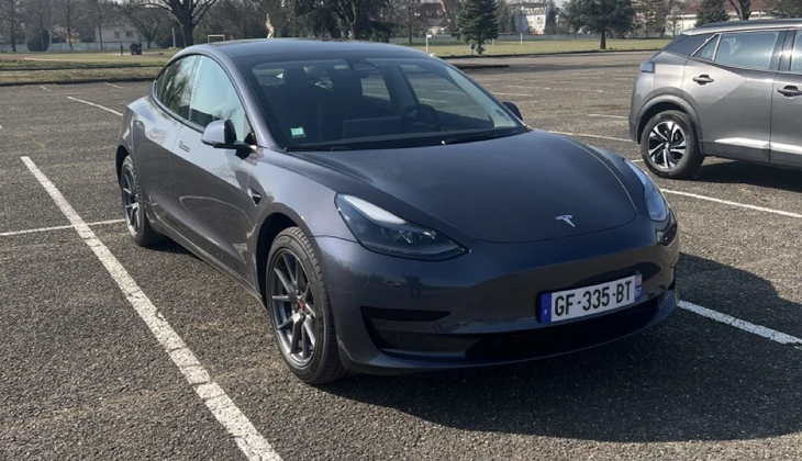 location-TESLA-Strasbourg-roadstr