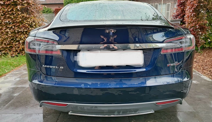 location-TESLA-Fontenay-sous-Bois-roadstr