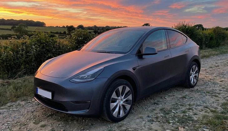 location-TESLA-Bezons-roadstr