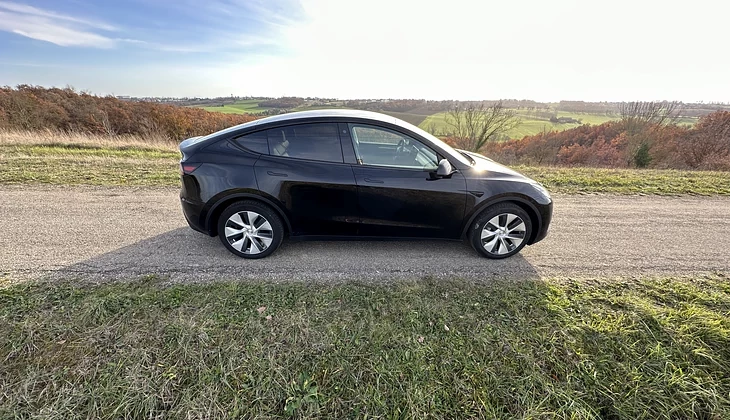 location-TESLA-Lanta-roadstr