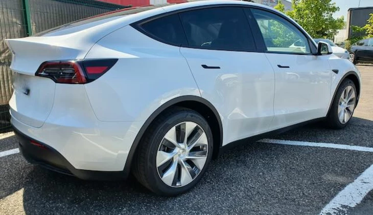 location-TESLA-Nogent-sur-Marne-roadstr