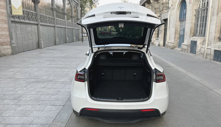 location-TESLA-Nogent-sur-Marne-roadstr