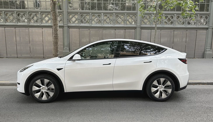 location-TESLA-Nogent-sur-Marne-roadstr