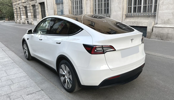 location-TESLA-Nogent-sur-Marne-roadstr