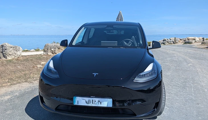 location-TESLA-Saint-Martin-de-Ré-roadstr