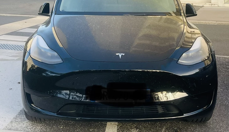 location-TESLA-Tours-roadstr