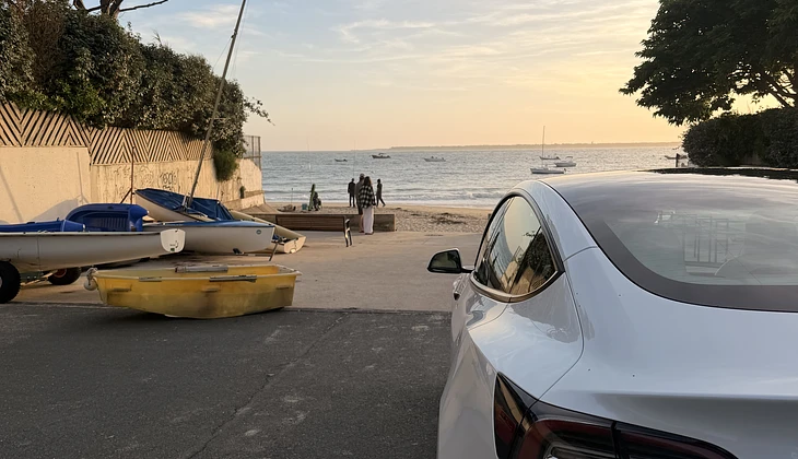 location-TESLA-La Teste-de-Buch-roadstr