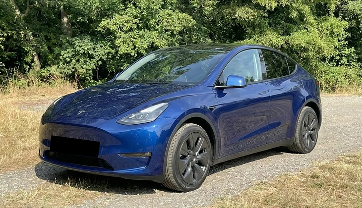 location-TESLA-Montgaillard-Lauragais-roadstr