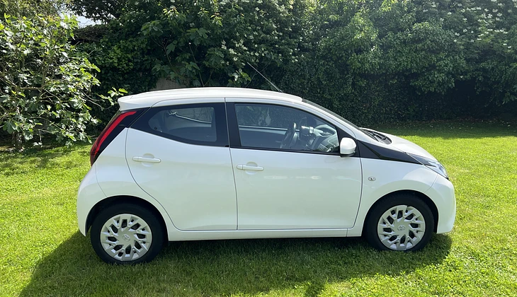 location-TOYOTA-Auberchicourt-roadstr