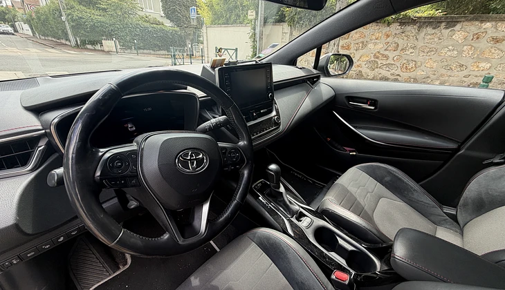 location-TOYOTA-Sucy-en-Brie-roadstr