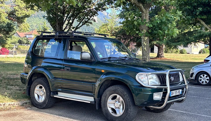 location-TOYOTA-Contamine-sur-Arve-roadstr