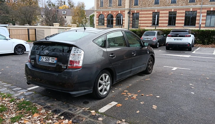 location-TOYOTA-Verrières-le-Buisson-roadstr