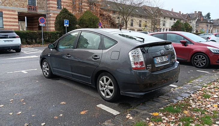 location-TOYOTA-Verrières-le-Buisson-roadstr