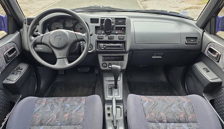 location-TOYOTA-Clamart-roadstr