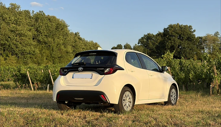 location-TOYOTA-Bordeaux-roadstr