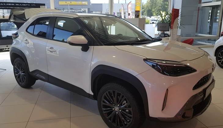 location-TOYOTA-Le Châtelard-roadstr
