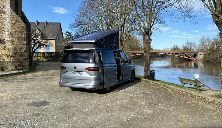 location-VOLKSWAGEN-Le Mans-roadstr