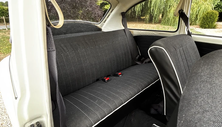 location-VOLKSWAGEN-Mortagne-sur-Sèvre-roadstr