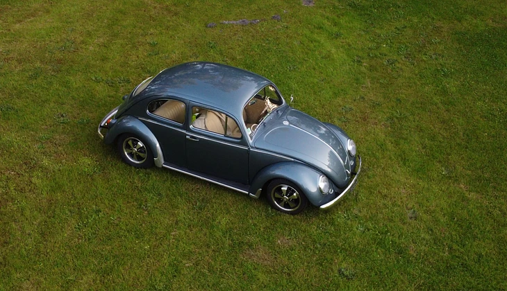 location-VOLKSWAGEN-Pessac-roadstr