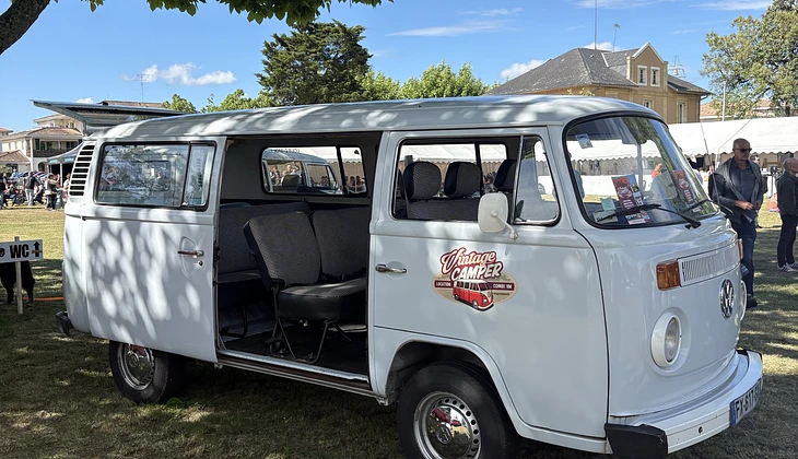 location-VOLKSWAGEN-Biganos-roadstr