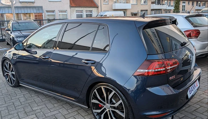 location-VOLKSWAGEN-Marseille-roadstr