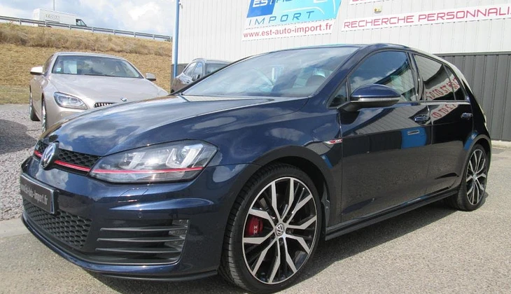 location-VOLKSWAGEN-Marseille-roadstr