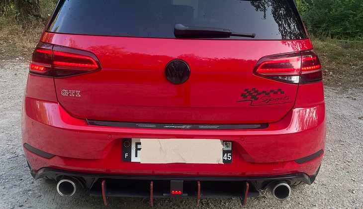 location-VOLKSWAGEN-Poitiers-roadstr