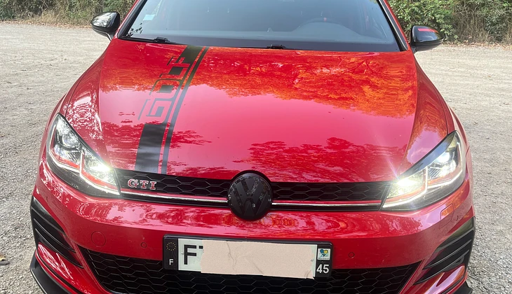 location-VOLKSWAGEN-Poitiers-roadstr